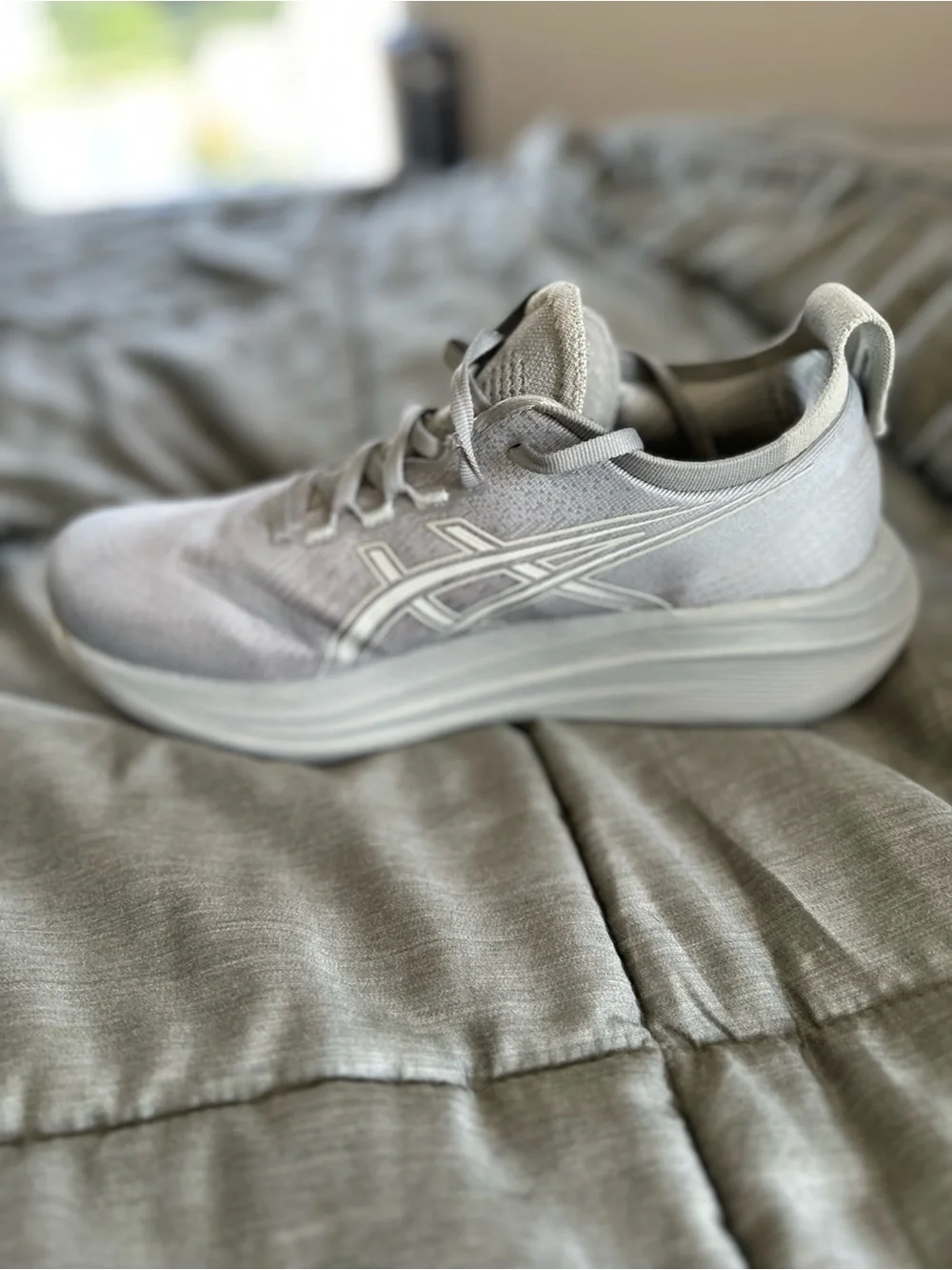 Asics Gel Nimbus 27 Gray Mens Running Shoes
